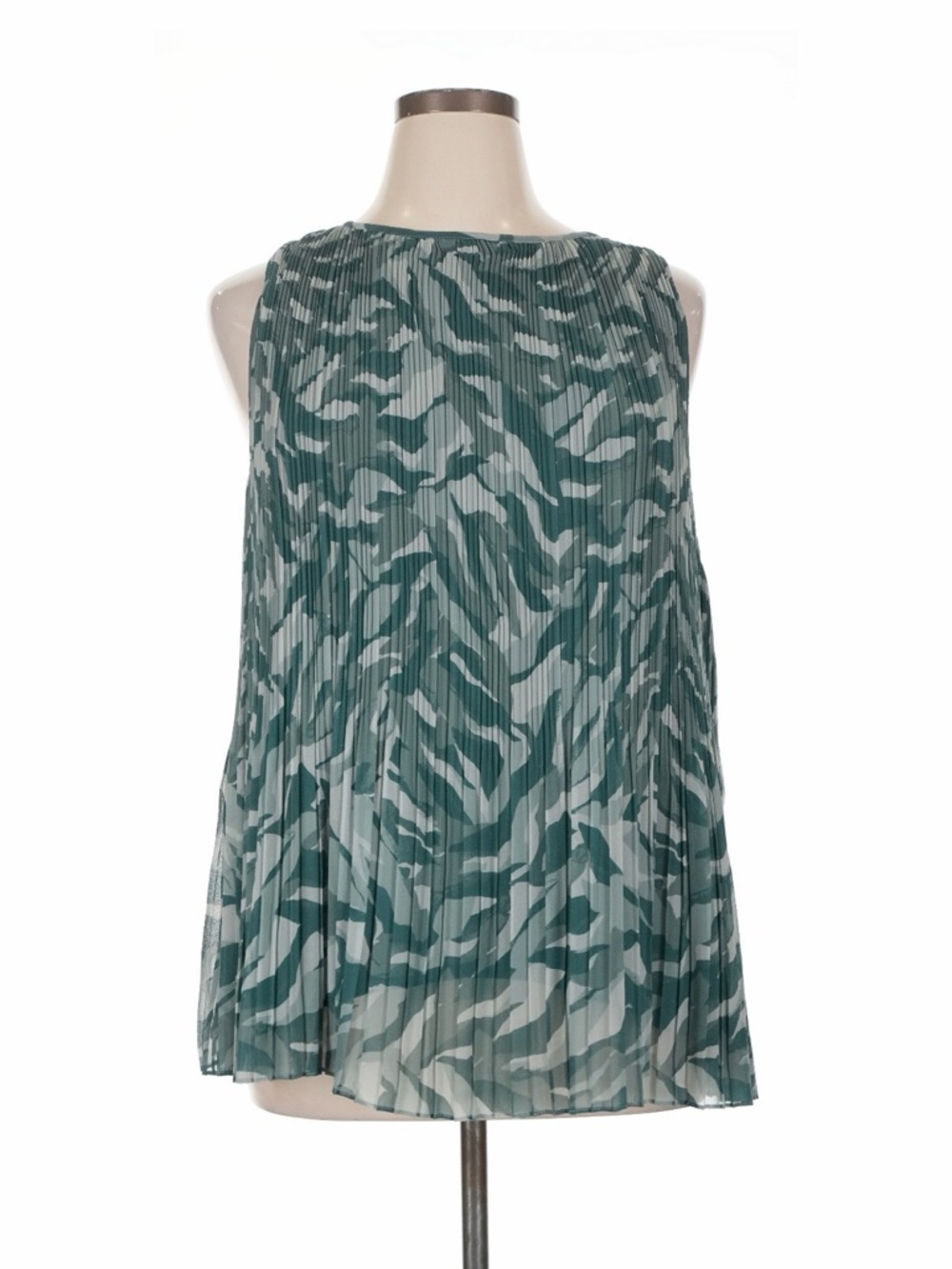 Halogen Teal Abstract Print Lightweight Pleated Sleeveless Blouse